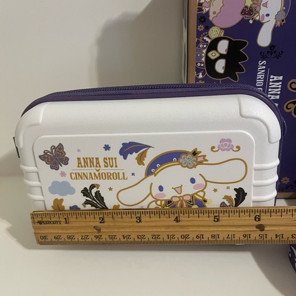 2023 Anna Sui x Sanrio 7 Eleven Cinnamoroll Crossbody Case with Strap - Picture 10 of 13